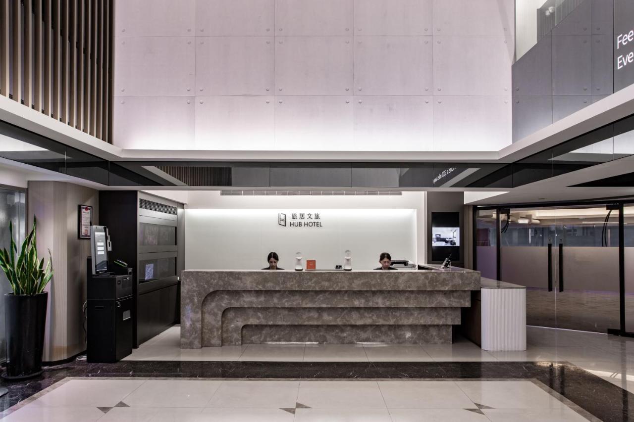 Hub Hotel - Songshan Airport Branch Taipé Exterior foto