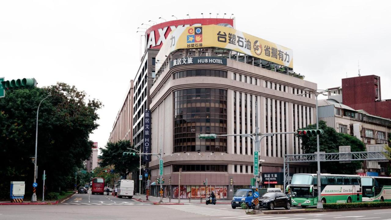Hub Hotel - Songshan Airport Branch Taipé Exterior foto